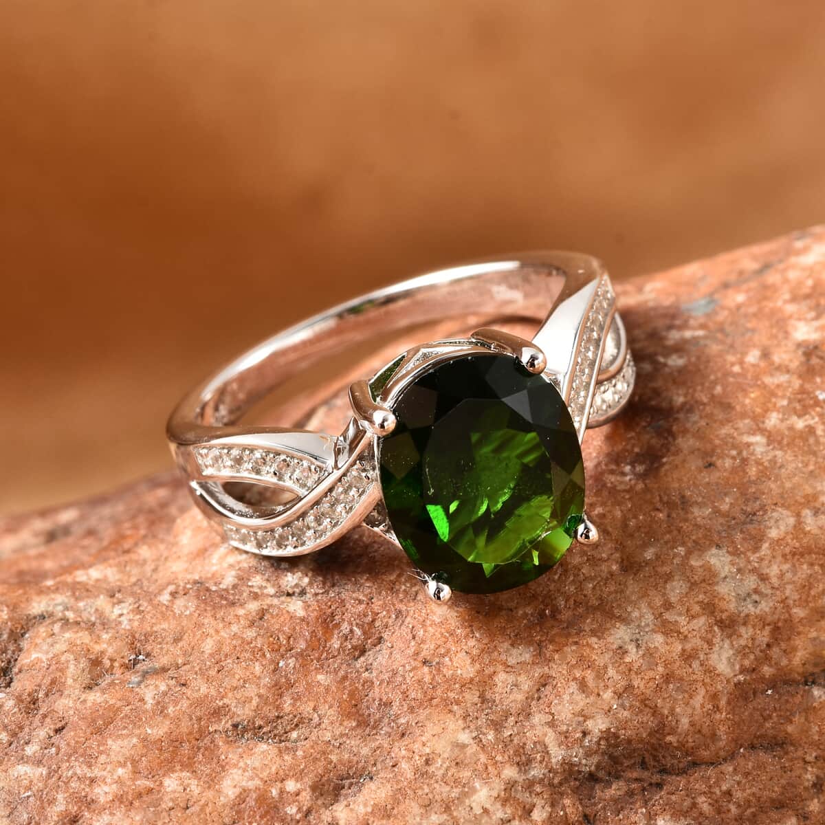 Natural Chrome Diopside, White Zircon Infinity Ring in Rhodium Over Sterling Silver (Size 6.0) 3.90 ctw image number 1