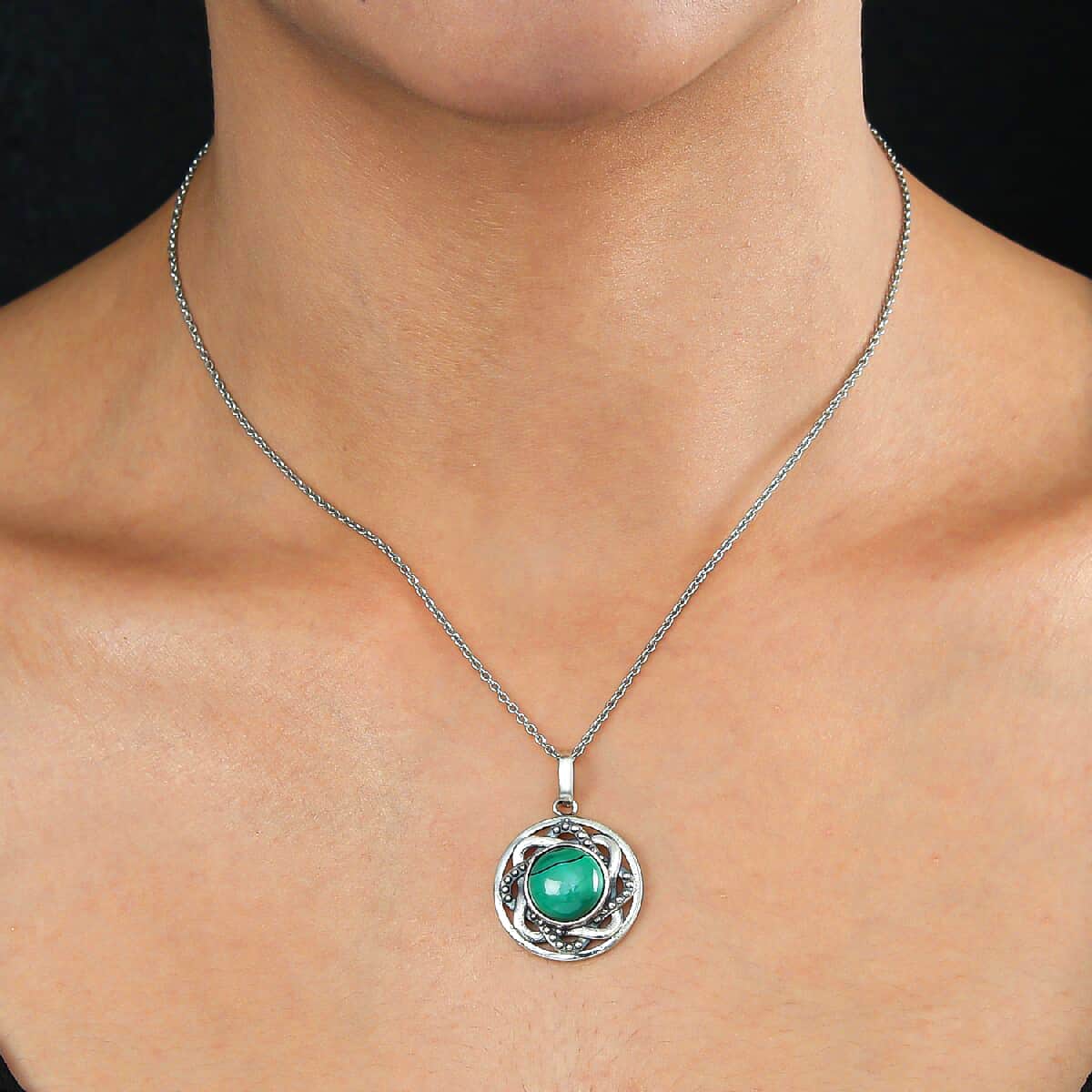 African Malachite Pendant in Sterling Silver, Handmade Solitaire Pendant For Women 7.50 ctw image number 1