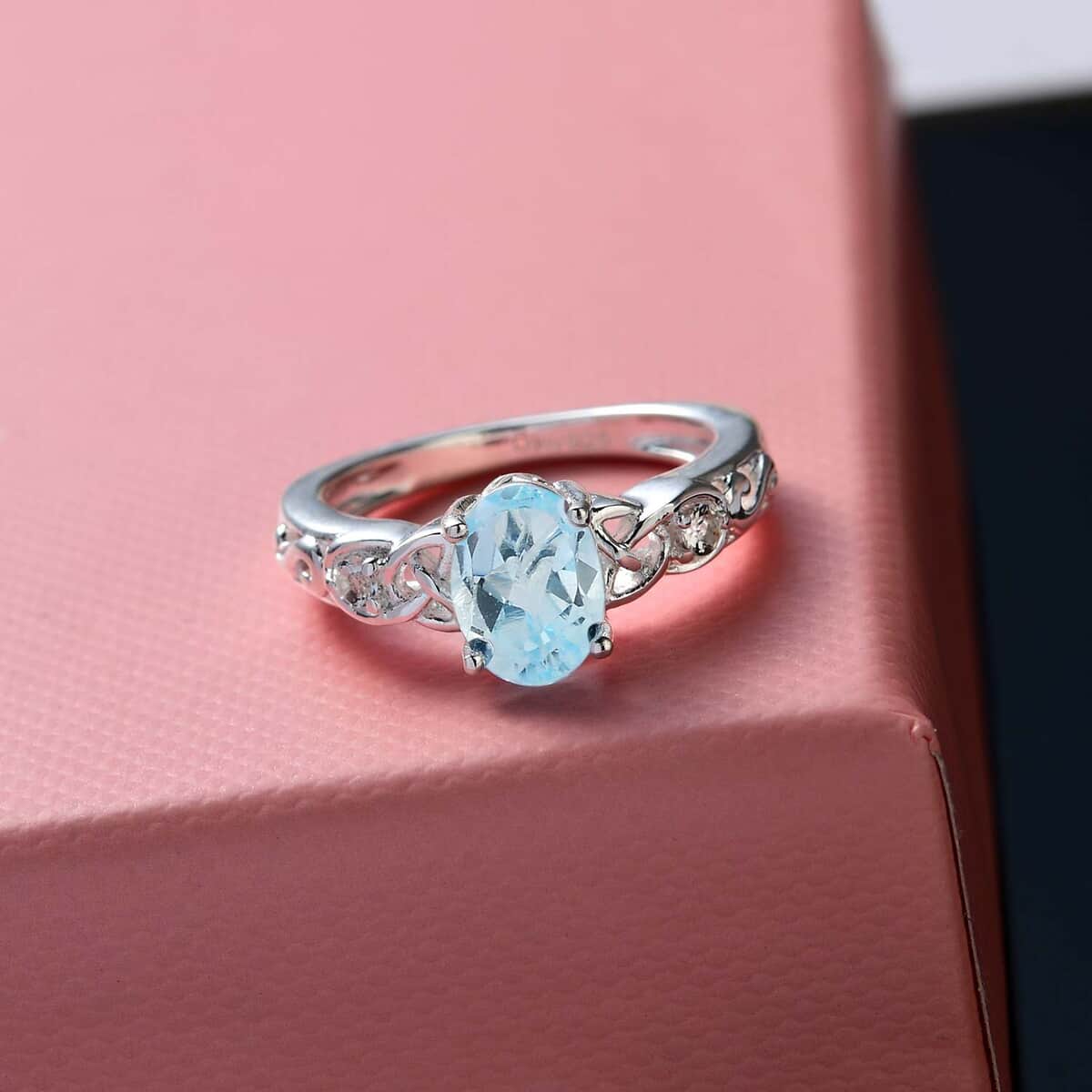 Sky Blue Topaz, White Topaz 1.65 ctw Ring in Sterling Silver, Promise Rings (Size 8.0) image number 4
