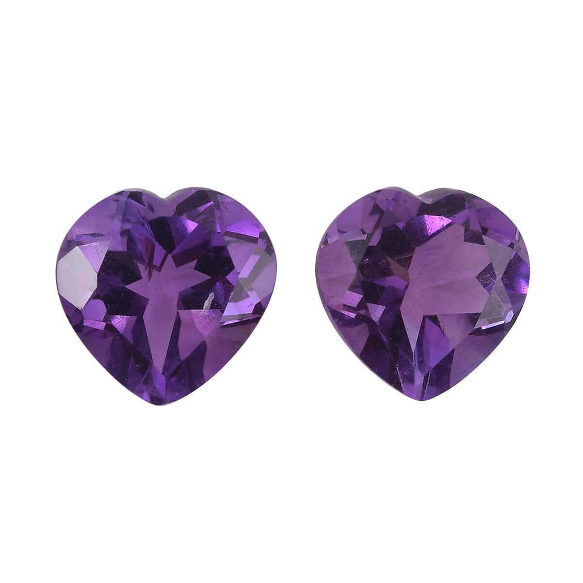 African Amethyst (Hrt 8 mm) 2.79 ctw Loose Gemstone image number 0