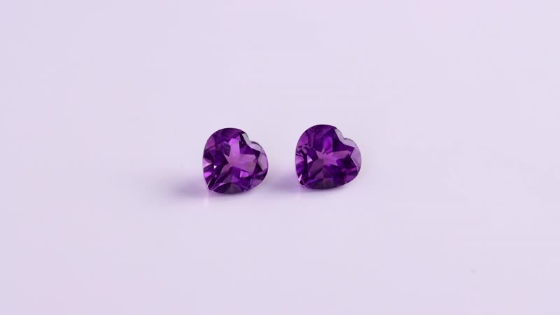 African Amethyst (Hrt 8 mm) 2.79 ctw Loose Gemstone