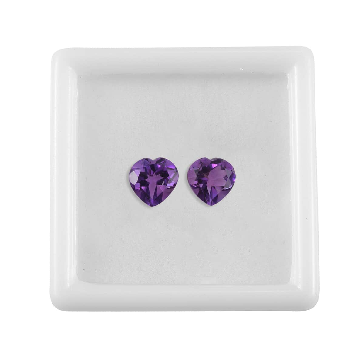 African Amethyst (Hrt 8 mm) 2.79 ctw Loose Gemstone image number 3