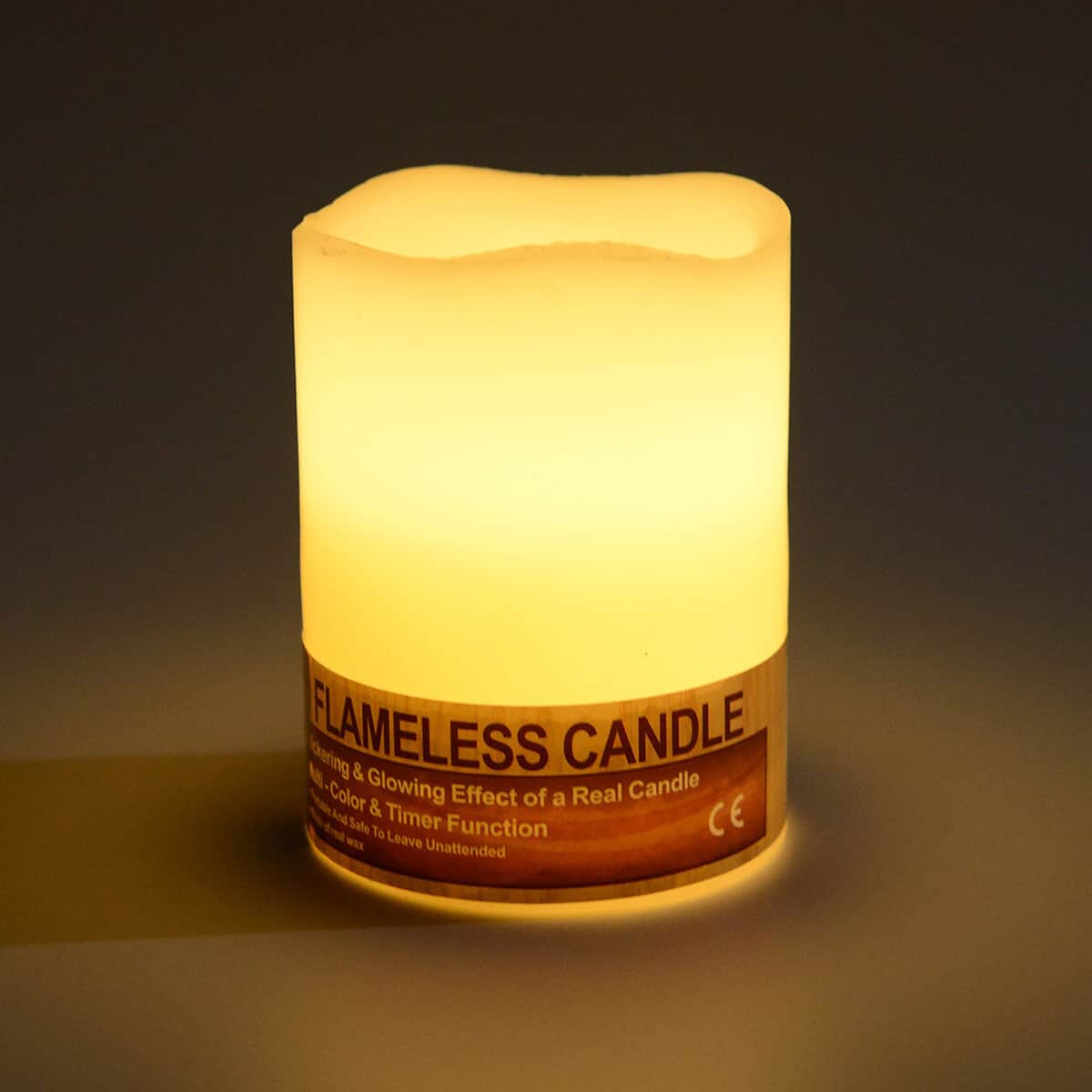 Smart Color Changing Flameless Candle (3AAA Batteries Not Included) image number 1