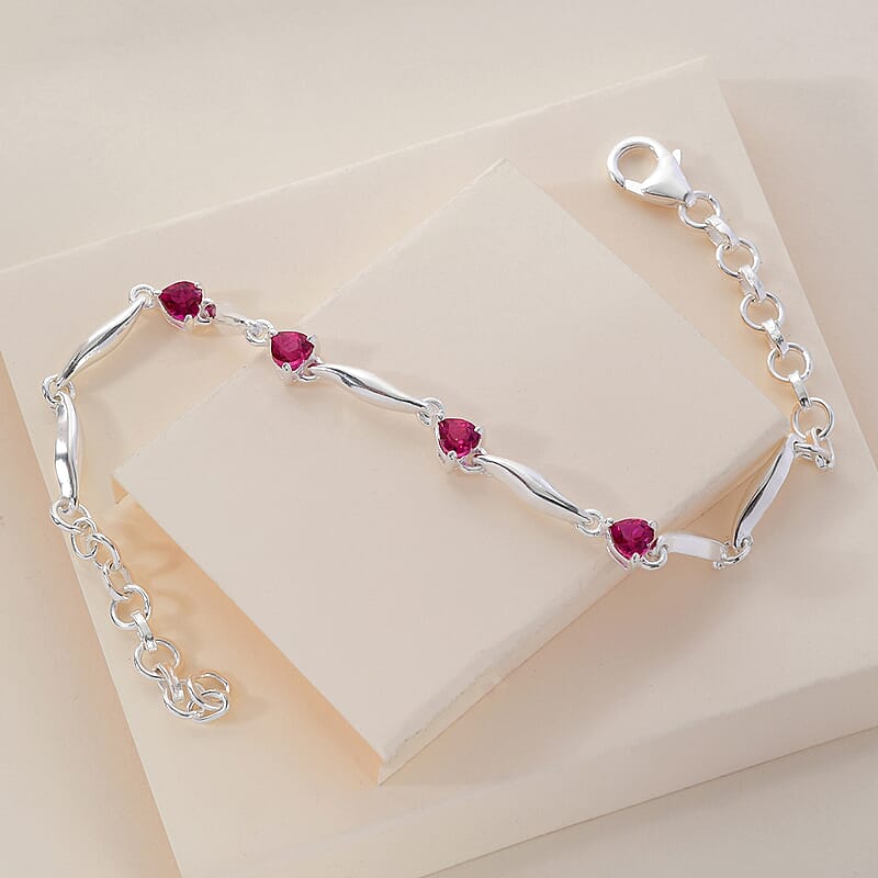 D'Joy Lab Created Ruby 1.35 ctw Heart Station Bracelet in Sterling Silver (7.25 In)