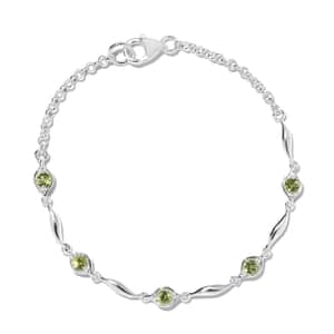 Peridot 1.00 ctw Station Bracelet in Sterling Silver (7.25 In)