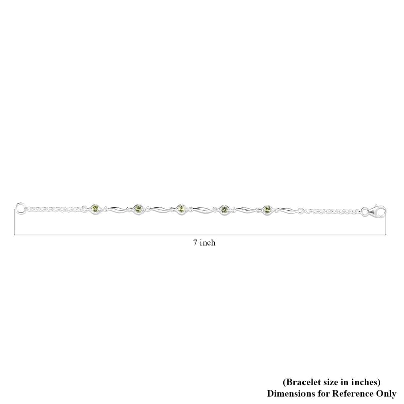 D'Joy Hebei Peridot 1.00 ctw Station Bracelet in Sterling Silver (7.25 In)