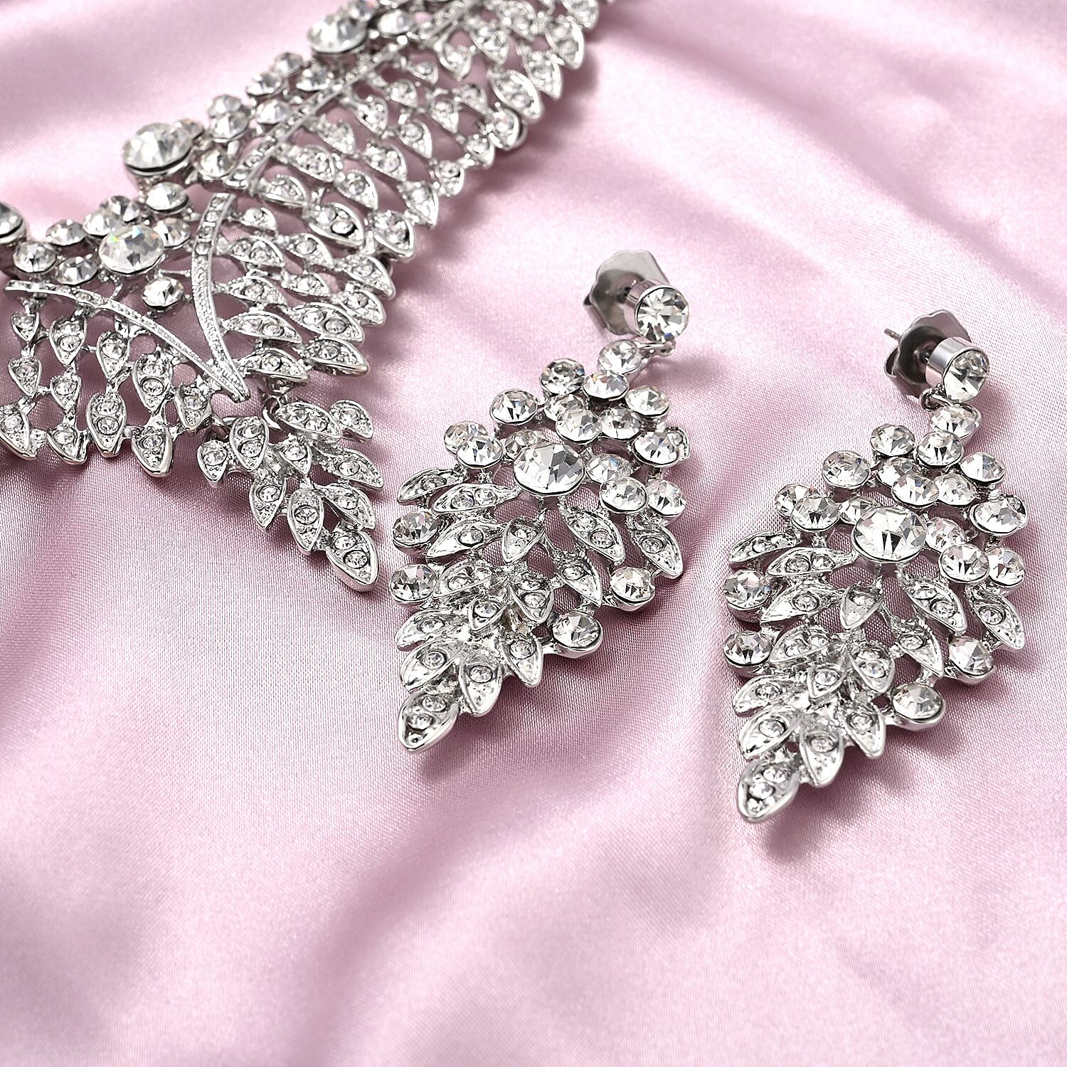 White Austrian Crystal - Product card gallery slide 2 (10144226935067)