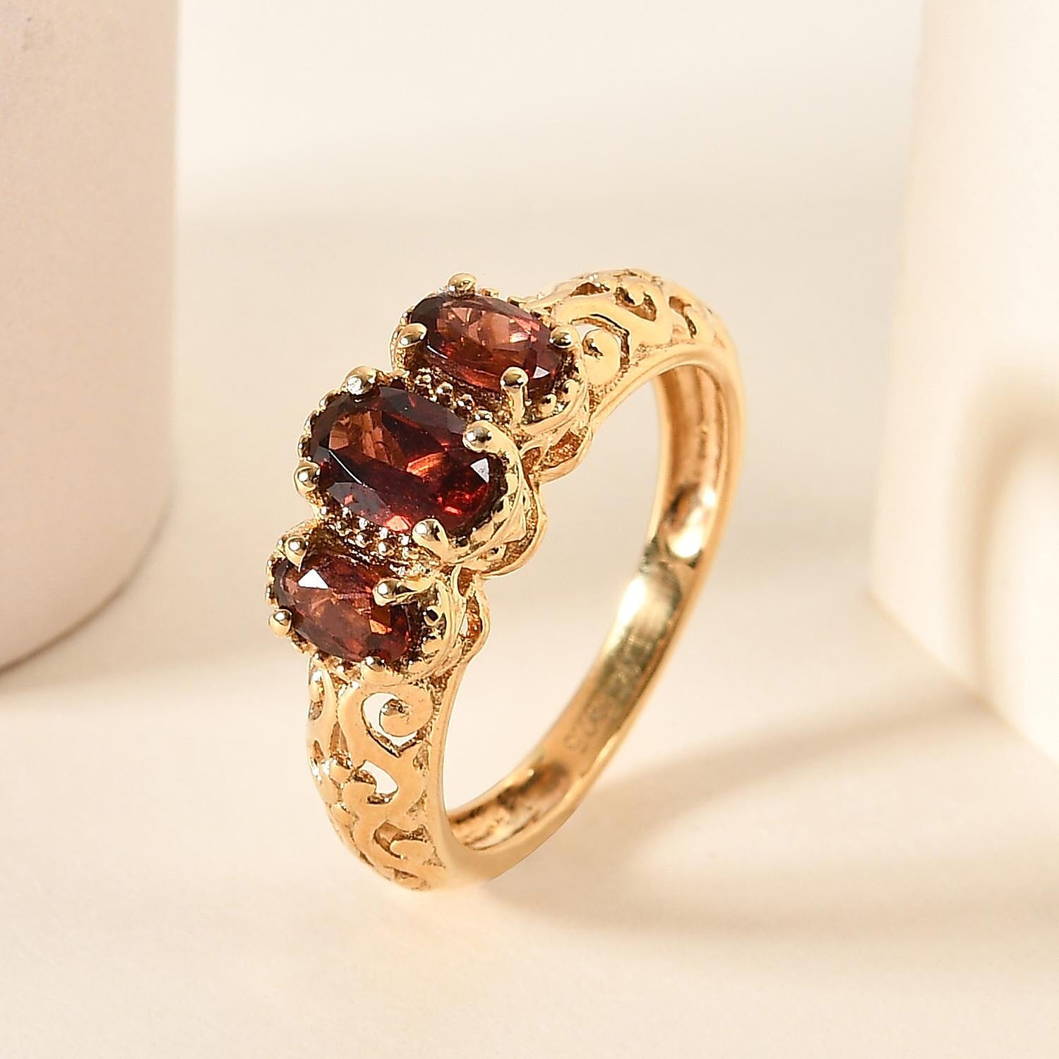 D'Joy Mozambique Garnet 1.20 ctw Ring in 14K Yellow Gold Over Sterling Silver (Size 10.0)