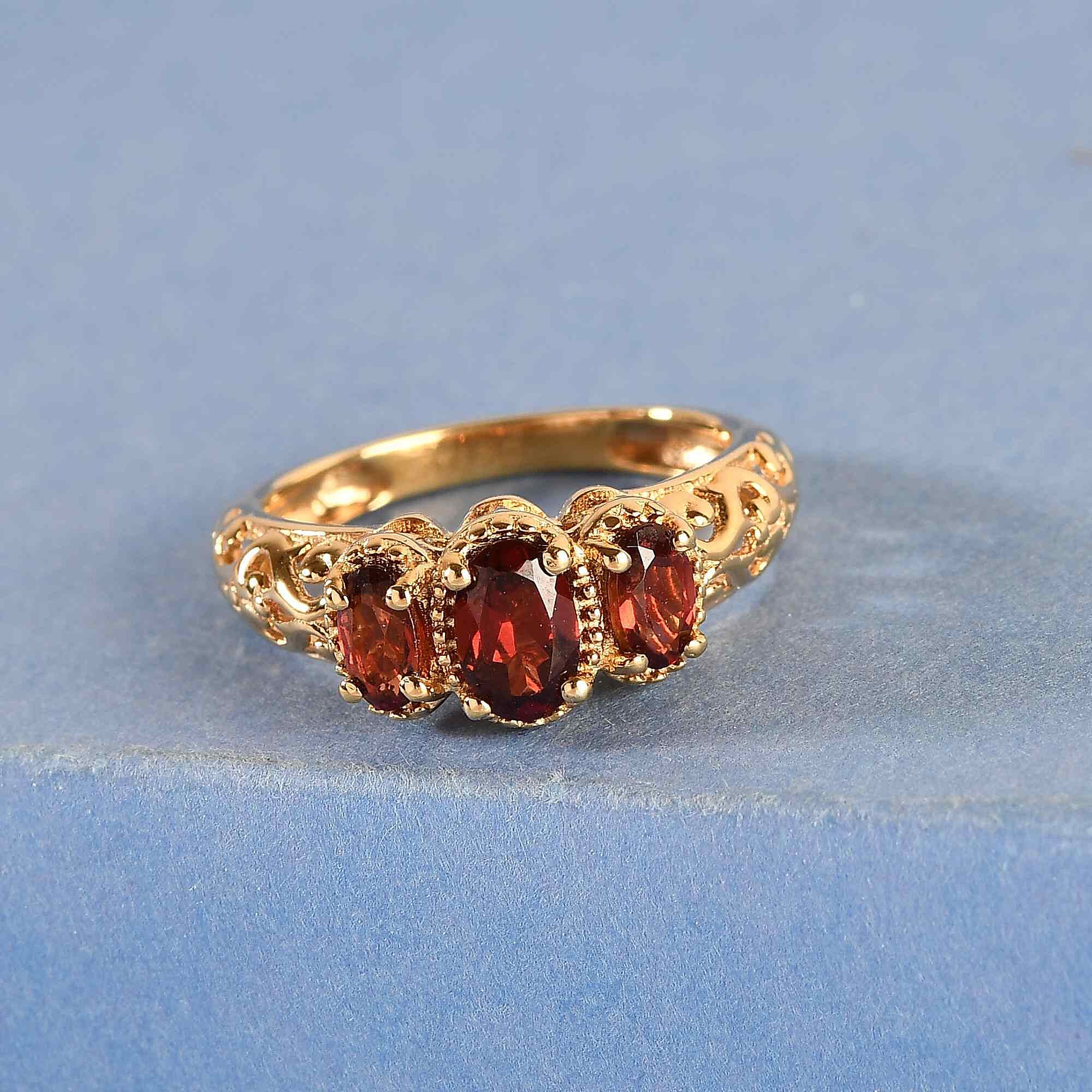 D'Joy Mozambique Garnet 1.20 ctw Ring in 14K Yellow Gold Over Sterling Silver (Size 10.0)