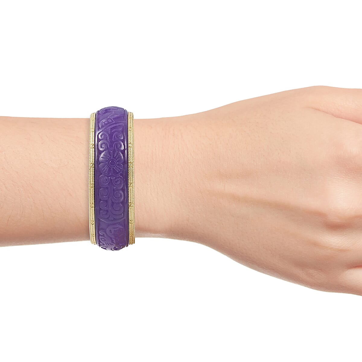 Purple Jade Carved Bangle Bracelet in Vermeil Yellow Gold Over Sterling Silver 6.50 Inch 328.00 ctw image number 1