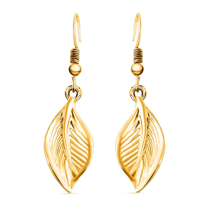 Leaf Earrings and Necklace in Goldtone 22-25 Inches