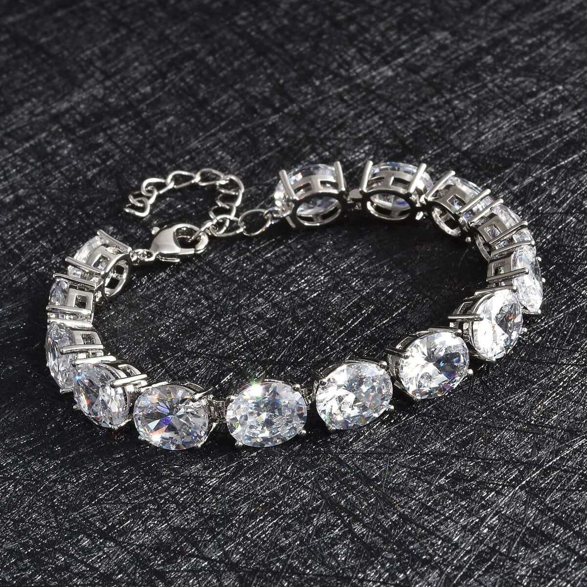 Simulated Diamond Bracelet in Silvertone (8.00 In) image number 1