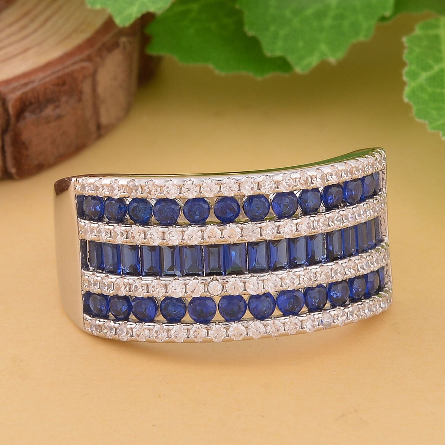 Simulated Blue Diamond / 10 - Product card gallery slide 4 (9431063953663)