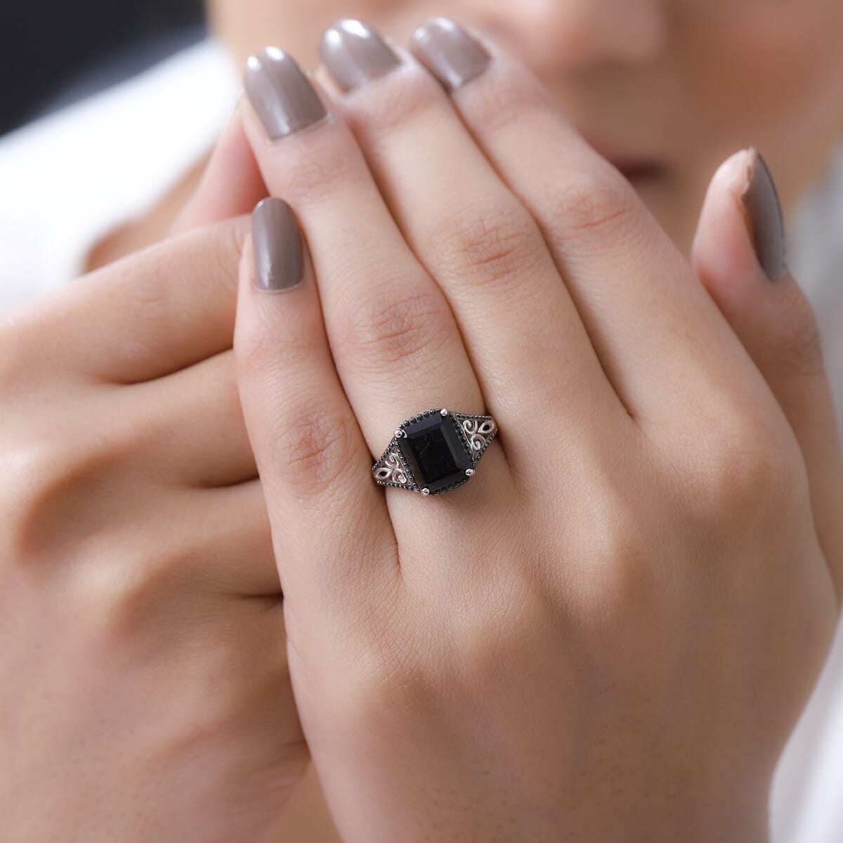 D'Joy Brazilian Smoky Quartz 3.65 ctw Solitaire Ring in Platinum Over Sterling Silver (Size 7.0) image number 2