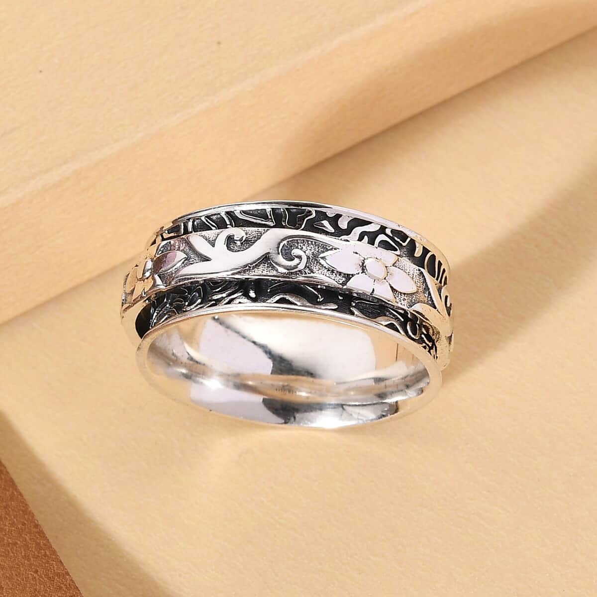 Floral Spinner Ring in Sterling Silver, Anxiety Ring for Women, Fidget Rings for Anxiety for Women, Stress Relieving Anxiety Ring (Size 10.0) (5 g) image number 2