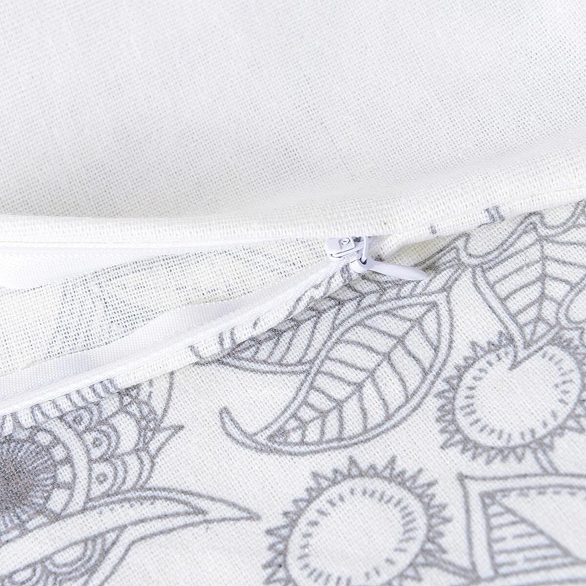 Set of 2 Secret Garden DIY Graffiti Coloring Cushion Cover (Owl) and Set of 10 Water Color Pens image number 5