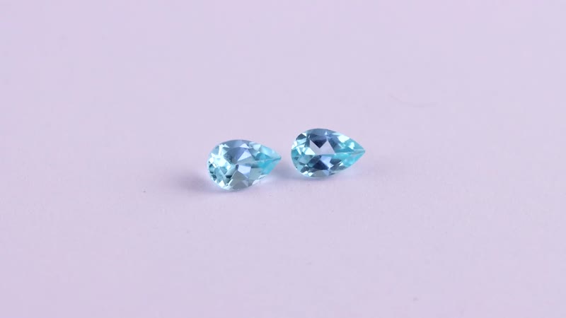 AA Green Apatite Set of 2 (Pear 6x4 mm) 0.70 ctw Loose Gemstone