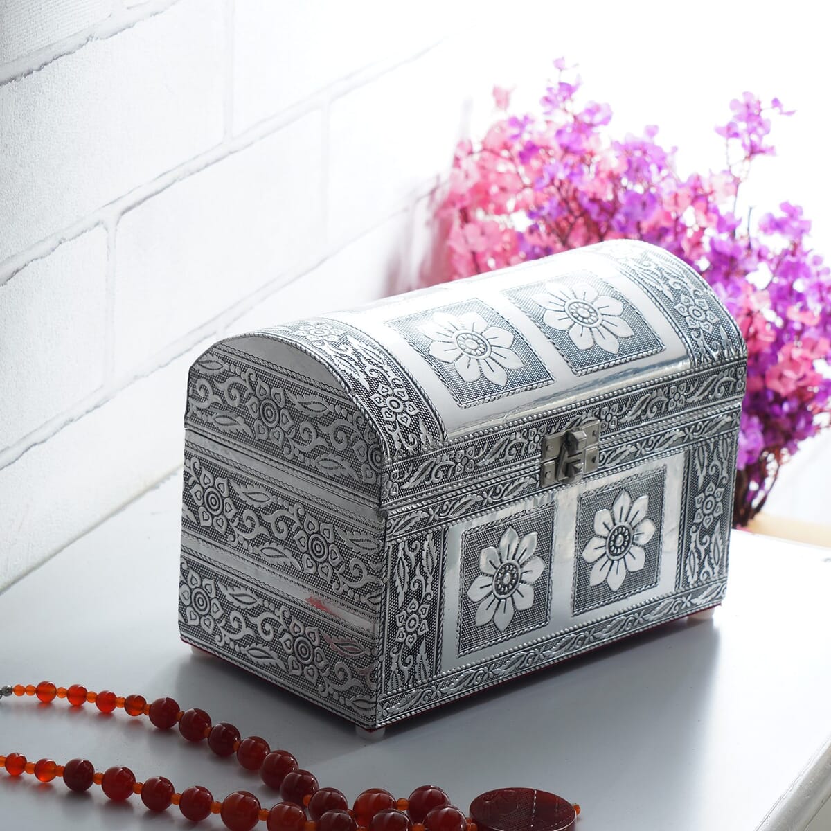 Handcrafted Treasure Box in Silvertone with Scratch Protection Interior image number 1