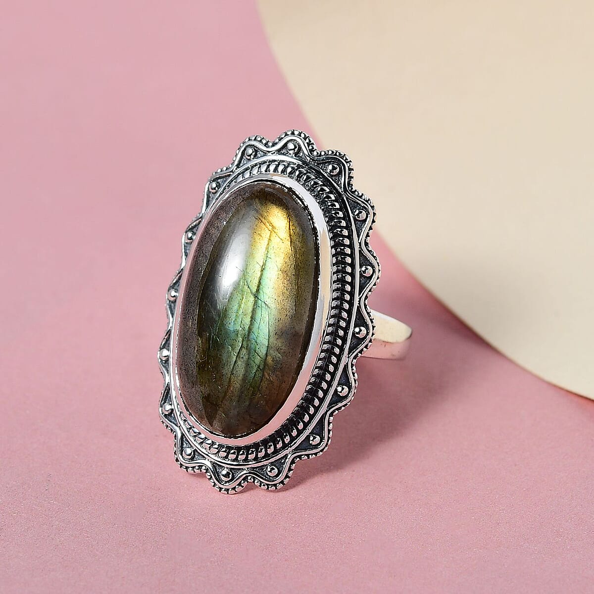 Artisan Crafted Malagasy Labradorite Elongated Ring in Sterling Silver (Size 7.0) 10.85 ctw image number 1