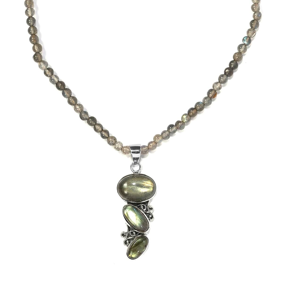 Malagasy Labradorite Bead Necklace in Sterling Silver, Labradorite Pendant, Silver Jewelry Gifts 53.85 ctw (20 Inches) image number 0