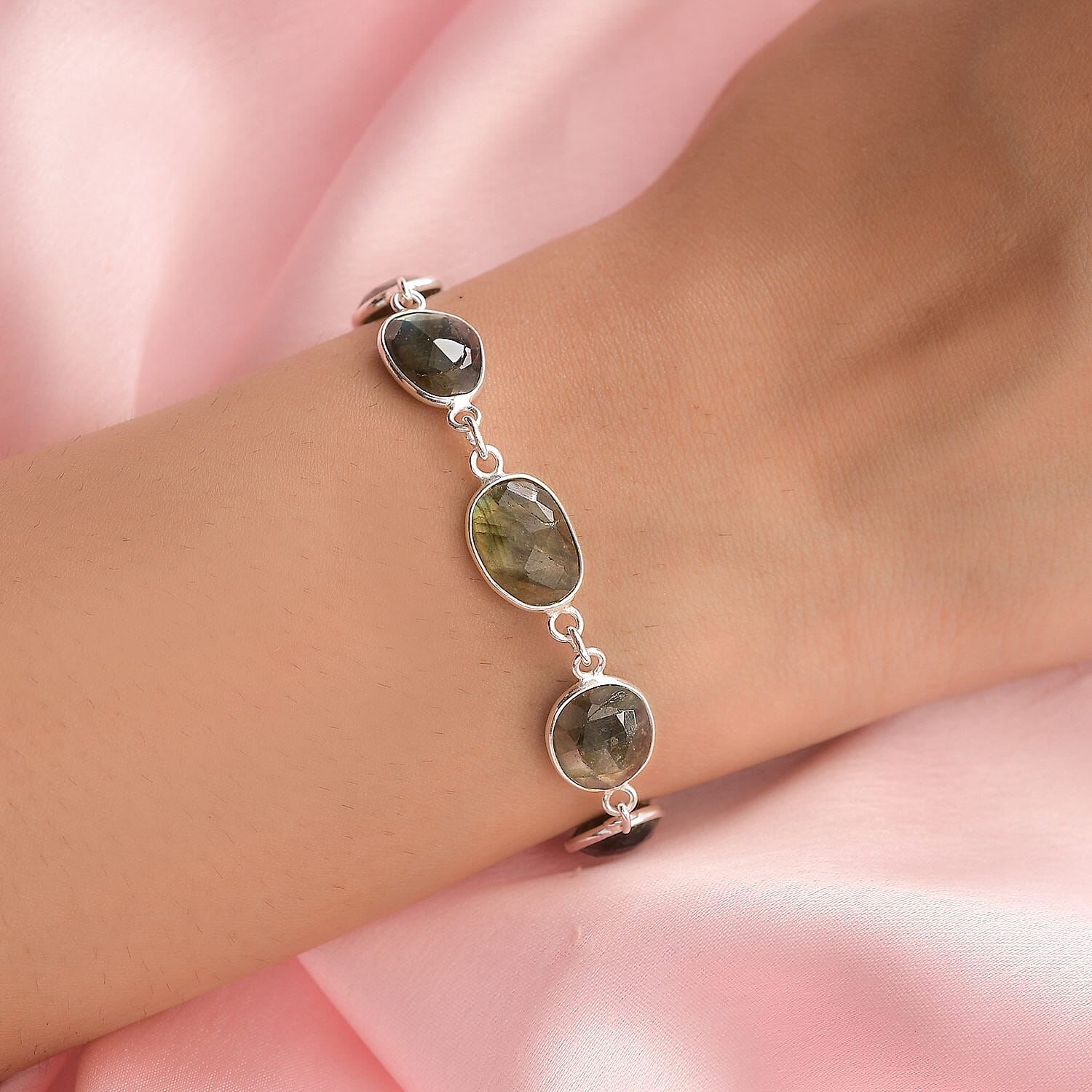 Malagasy Labradorite