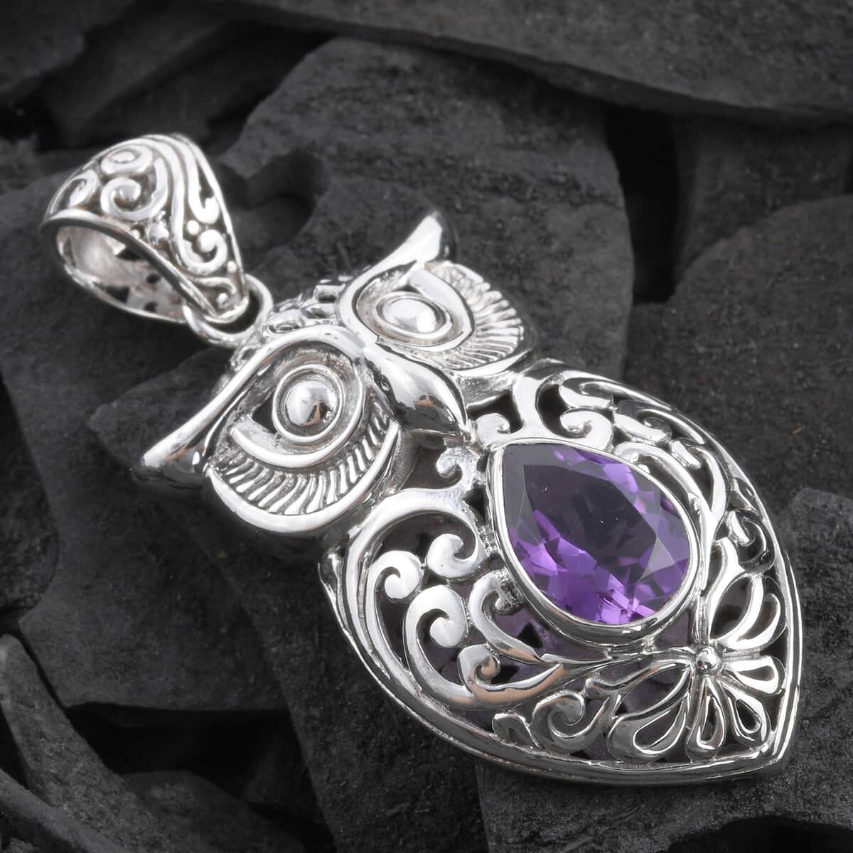 Bali Legacy Amethyst Owl Pendant in Sterling Silver 2.35 ctw  image number 1