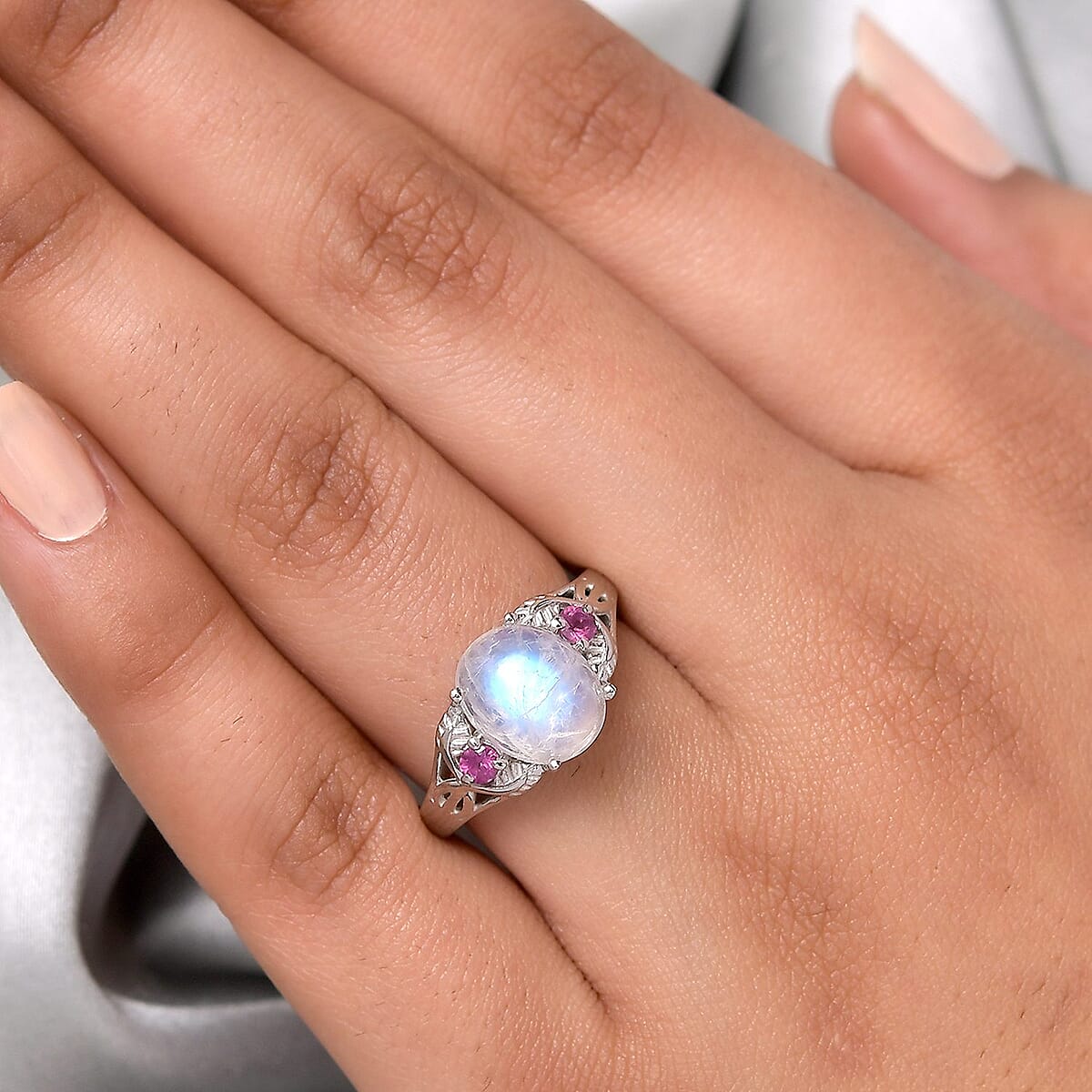 Kuisa Rainbow Moonstone and Rhodolite Garnet Ring in Platinum Over Sterling Silver (Size 8.0) 3.50 ctw image number 3