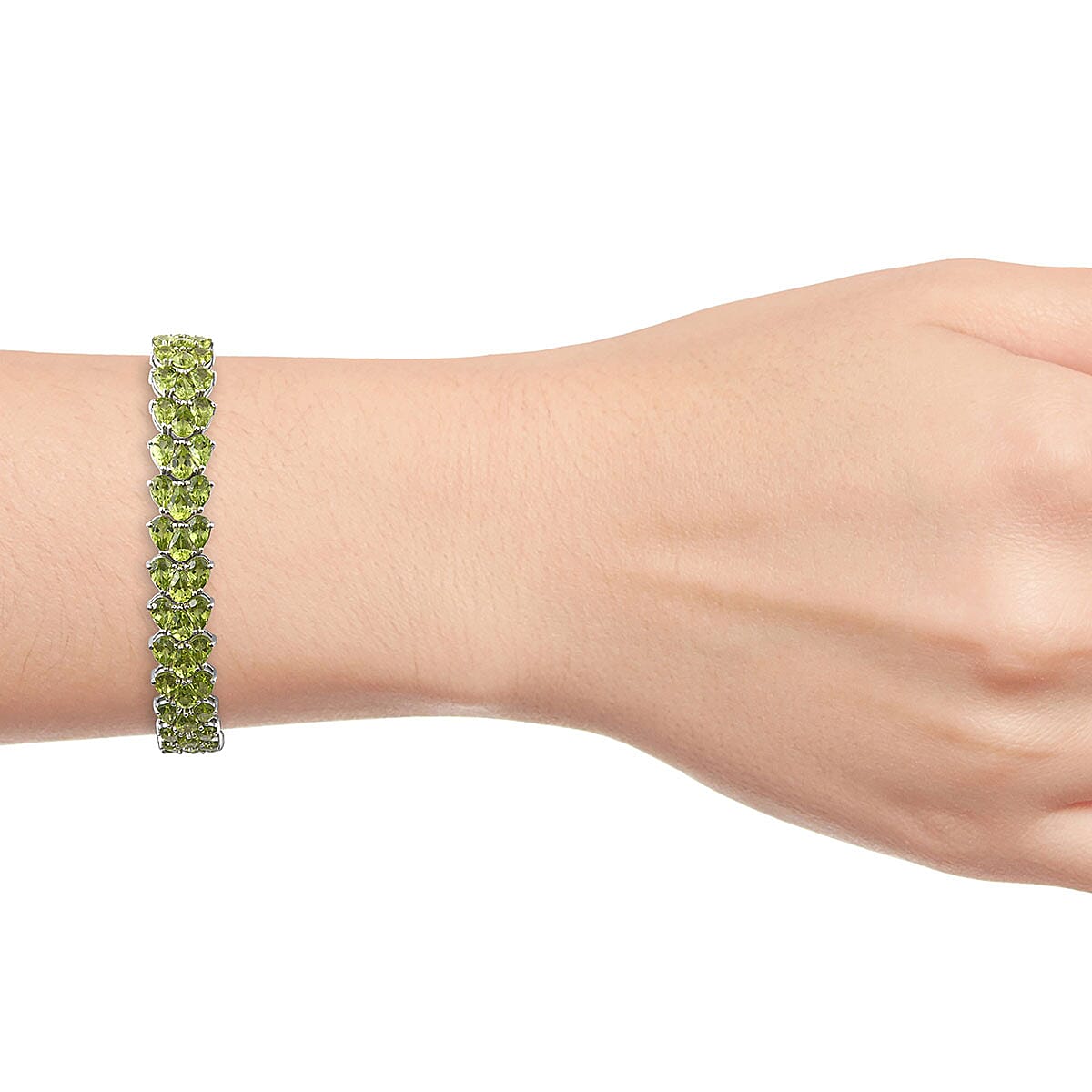 Hebei Peridot Cluster Bracelet in Platinum Over Sterling Silver (8.00 In) 35.66 ctw