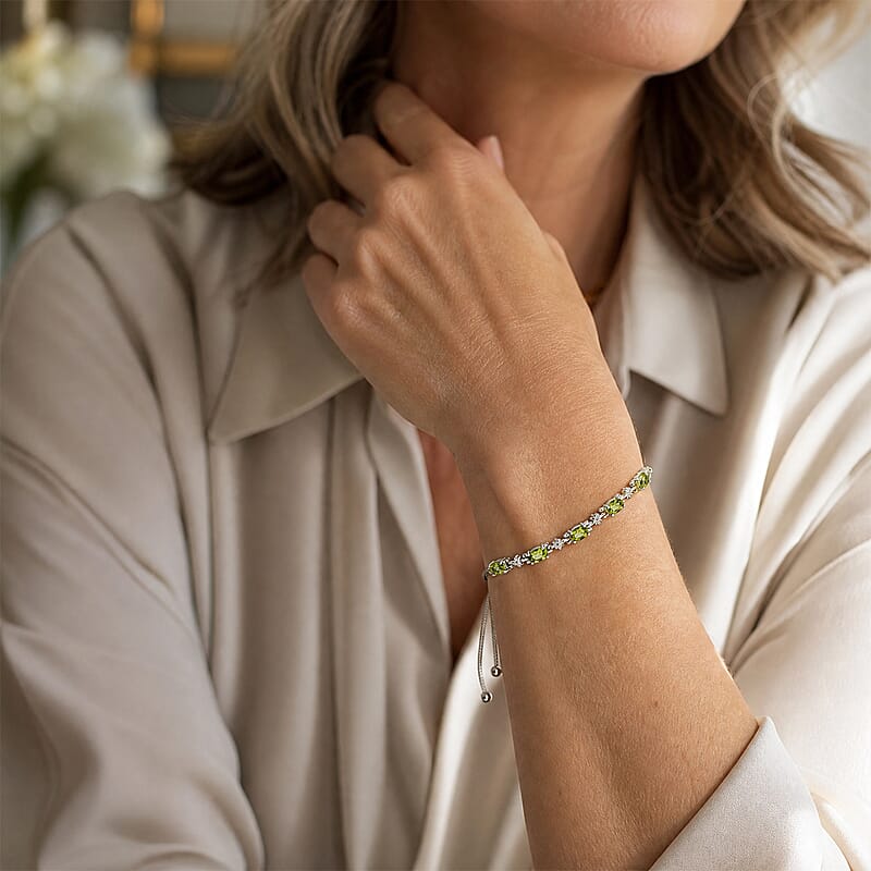 Hebei Peridot 2.20 ctw Bolo Bracelet in Stainless Steel