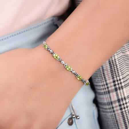 2.65 ctw Peridot Bolo Bracelet in Stainless Steel image number 4