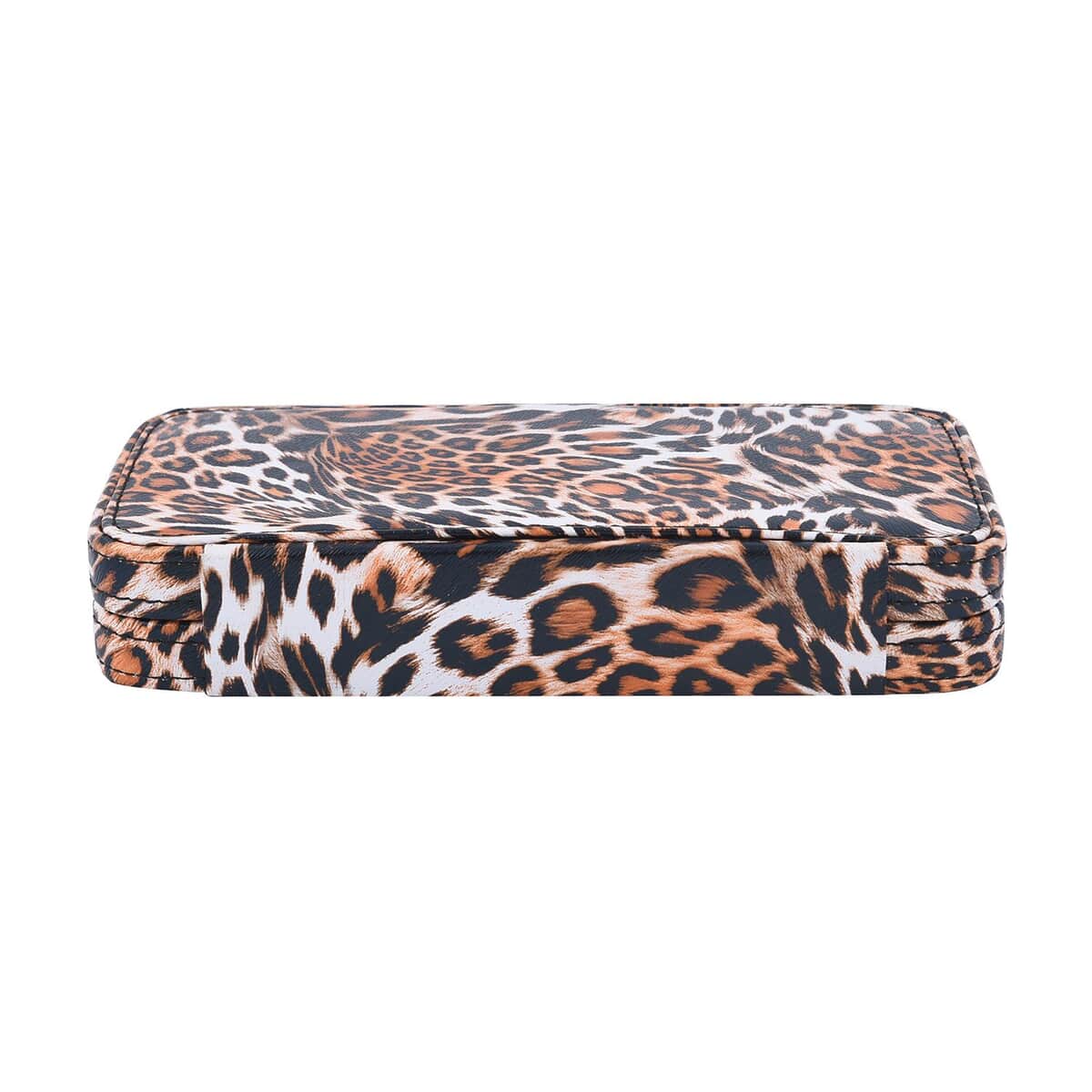 18 Pc Grooming and Cosmetic Manicure Kit in Leopard Pattern Faux Leather Snap Case image number 3