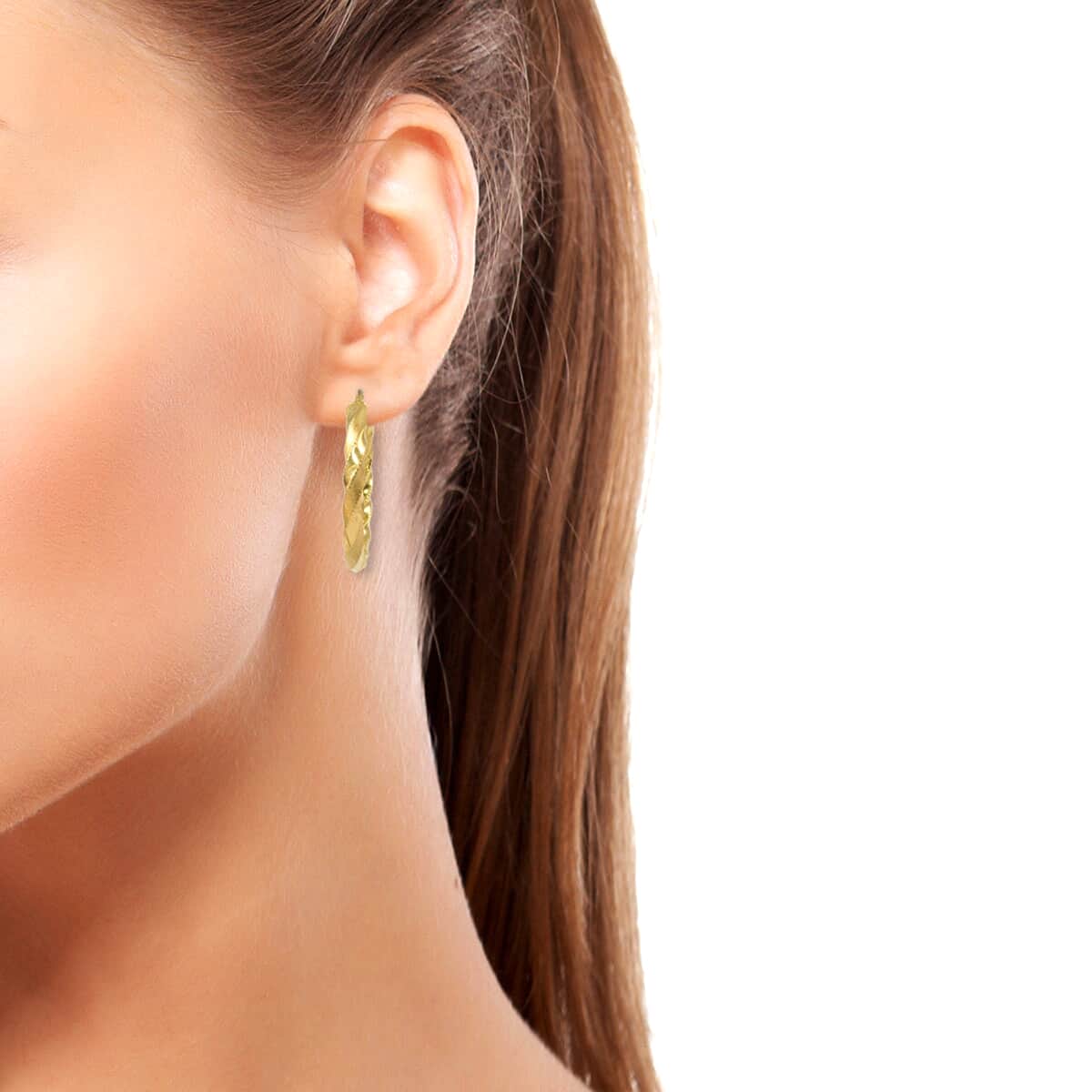 Twisted Hoop Earrings in 14K YG Over Sterling Silver 3.80 Grams image number 1