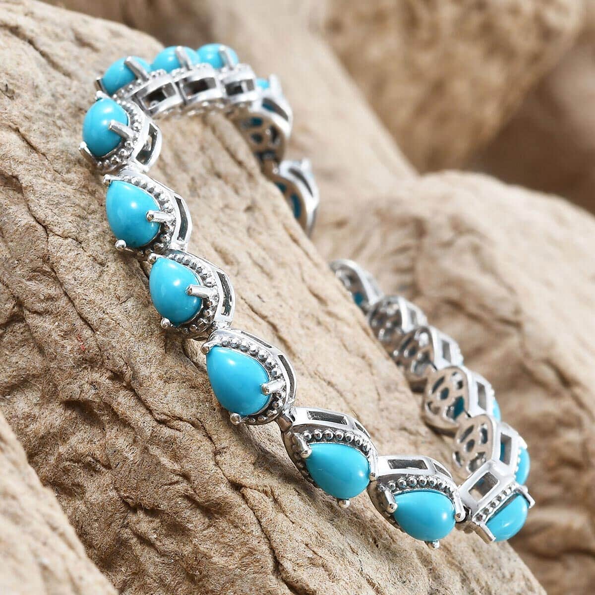 AMERICAN Natural Sleeping Beauty Turquoise Bracelet in Platinum Over Sterling Silver (7.25 In) 10.70 Grams 7.65 ctw image number 1