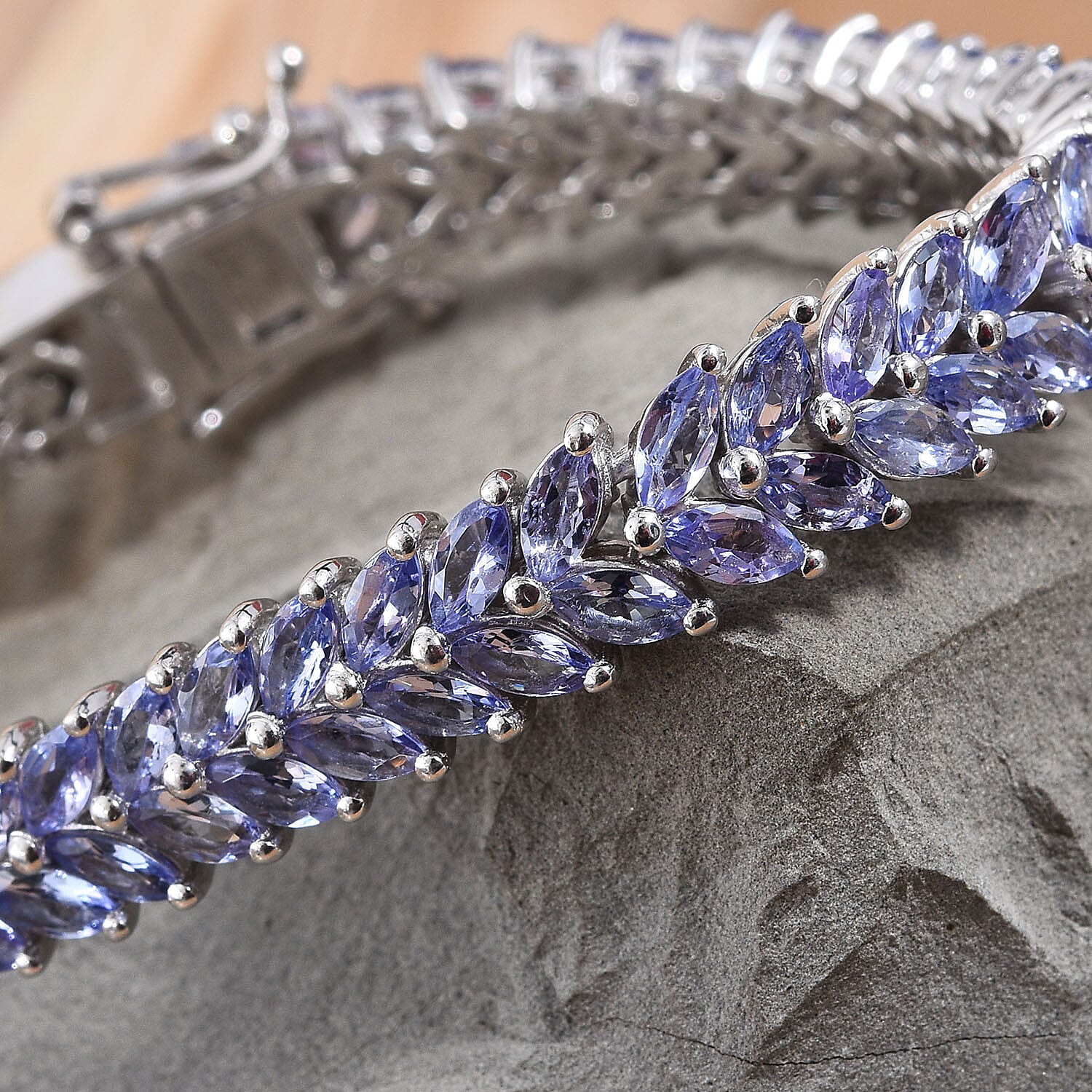 Tanzanite Bracelet in Platinum Over Sterling Silver (6.50 In) 11.30 ctw