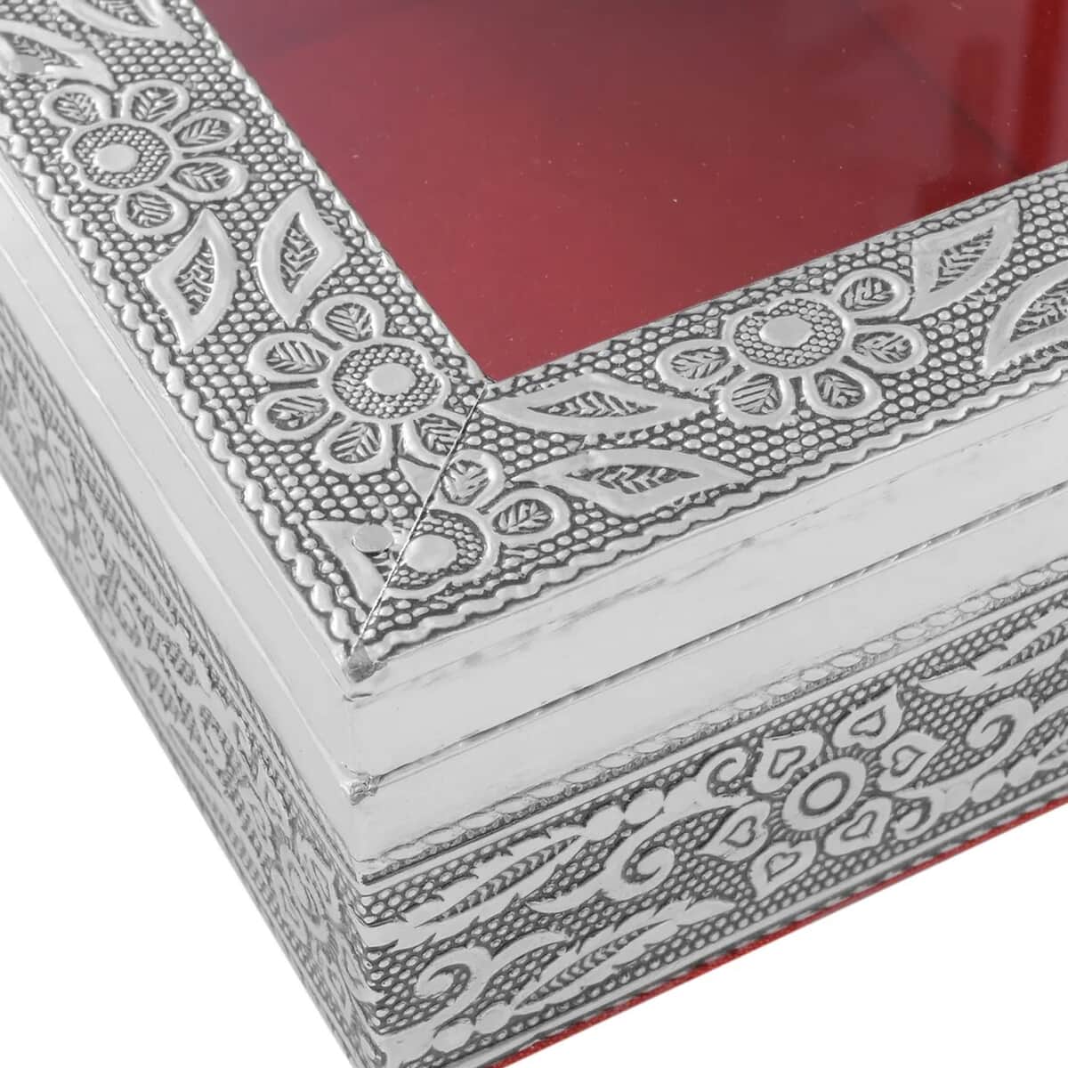 Handcrafted Aluminum Oxidized Jewelry Box with Wine Scratch Protection Interior image number 5