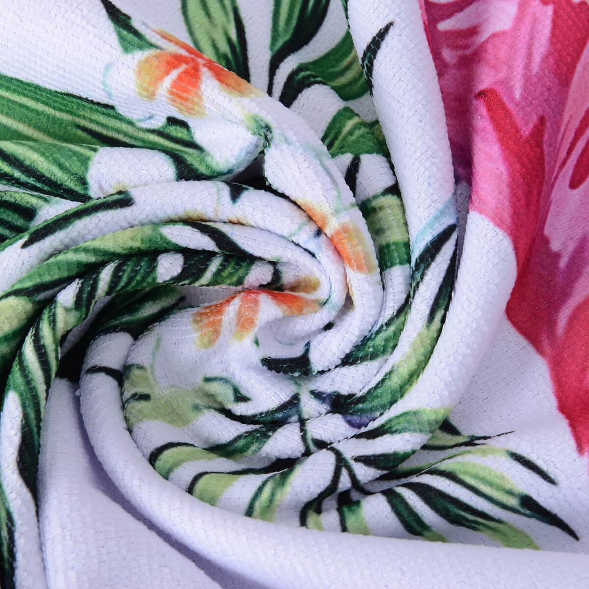 White, Flamingo Pattern Beach Towel (Polyester) image number 3
