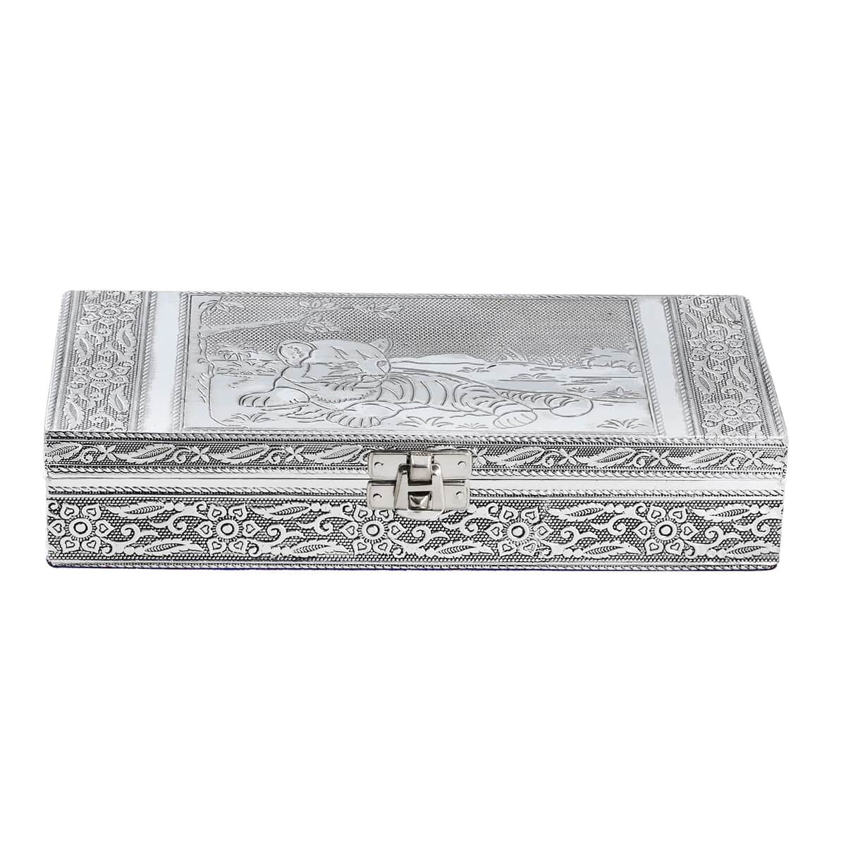 Handcrafted Cub Embossed Aluminum Oxidized Jewelry Box image number 2