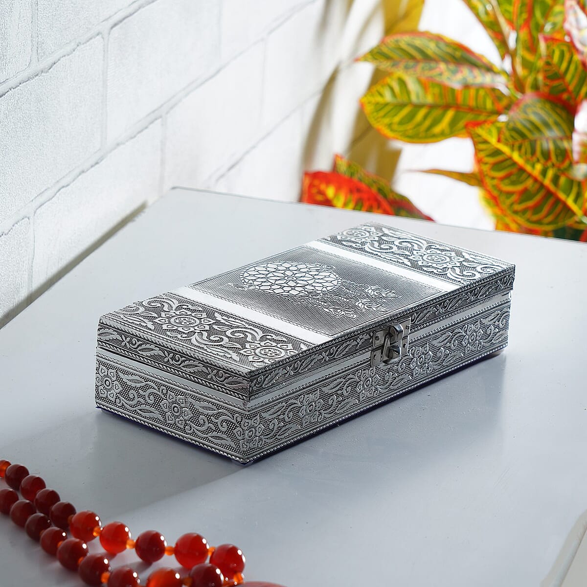 Handcrafted Dreamcatcher Embossed Aluminum Oxidized Jewelry Box image number 1