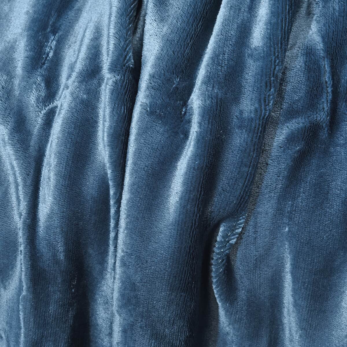 HOMESMART Teal Plush Flannel & Sherpa Reversible Blanket image number 3