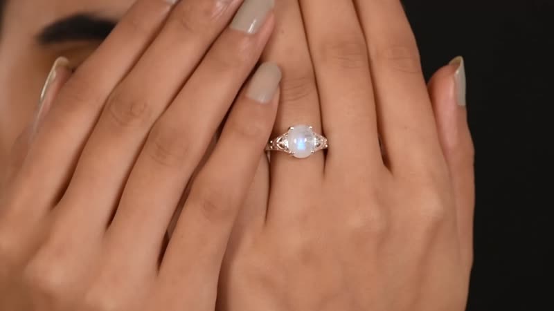 3.25 ctw Kuisa Rainbow Moonstone Ring in Sterling Silver