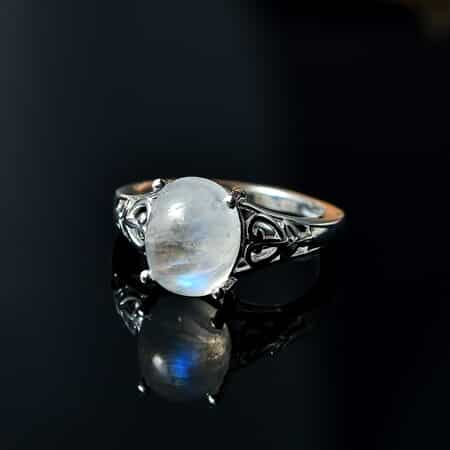 Kuisa Rainbow Moonstone Solitaire Ring in Sterling Silver (Size 5.0) 3.10 ctw image number 1