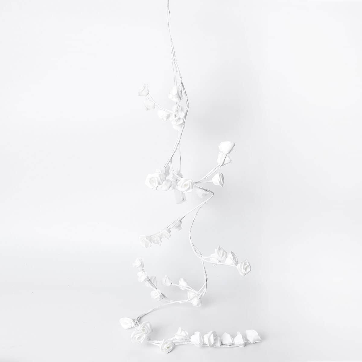 White and Warm LED Rose Garland Lights (3AA Not Included) image number 0