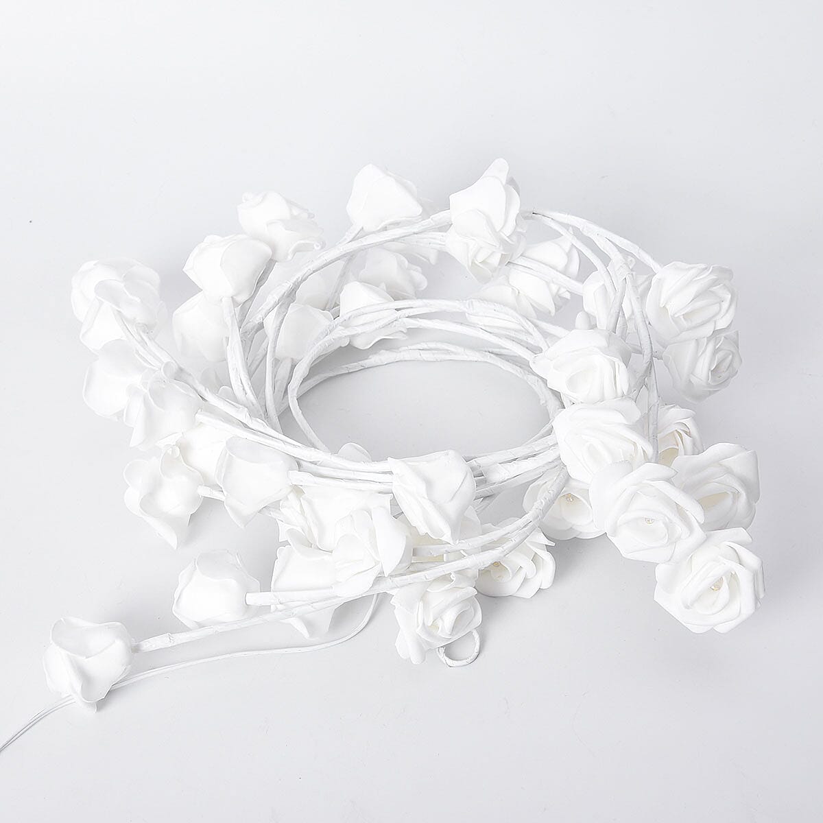 White and Warm LED Rose Garland Lights (3AA Not Included)
