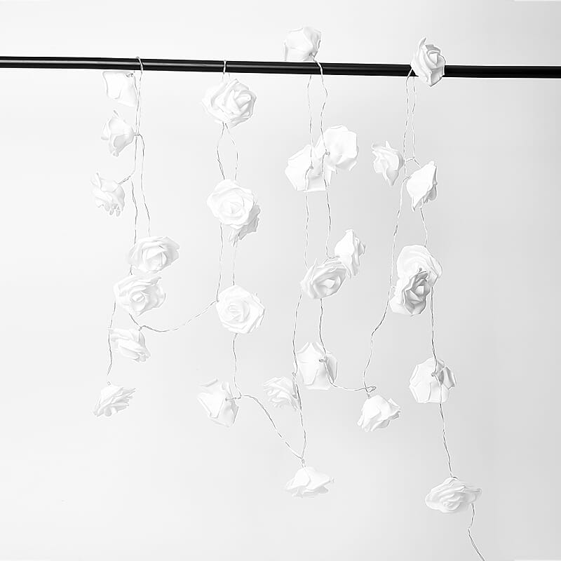 30 LED Rose String Lights (3xAA Not included)