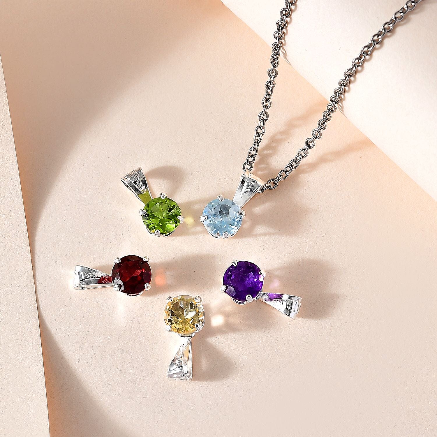 Default Title - Product card gallery slide 2 (10144274383131)