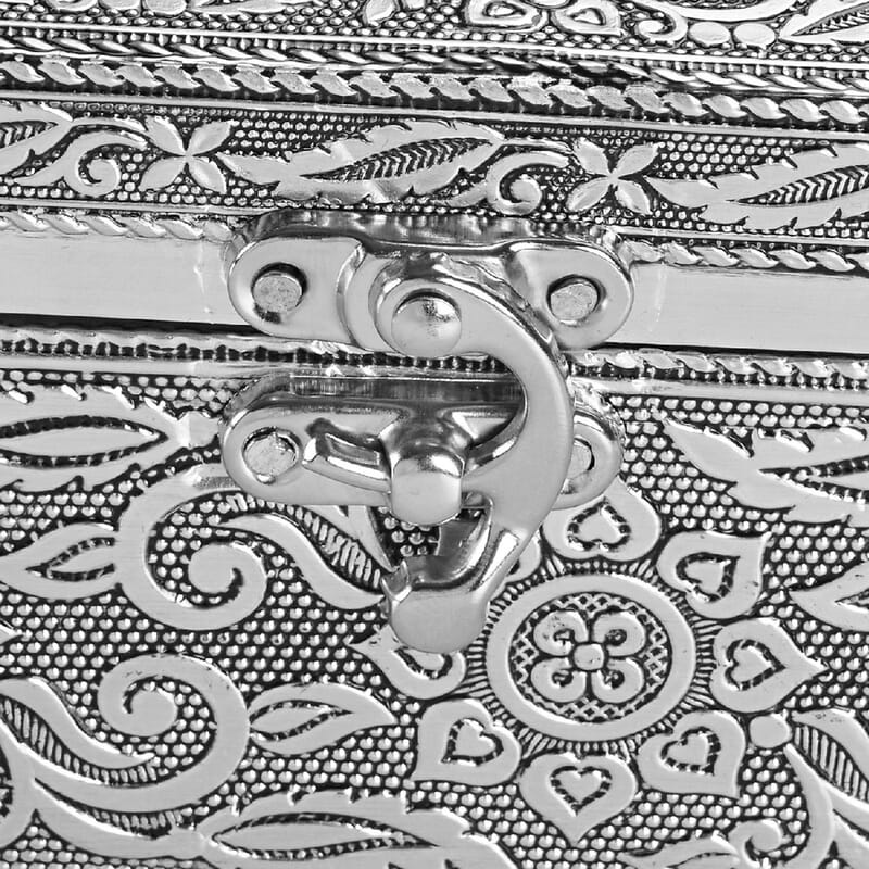 Aluminium Oxidized Cat Family Embossed Movable Tray Portable Jewelry Box for Women | Briefcase Style Jewelry Box | Jewelry Holder | Jewelry Storage | Jewelry Organizer