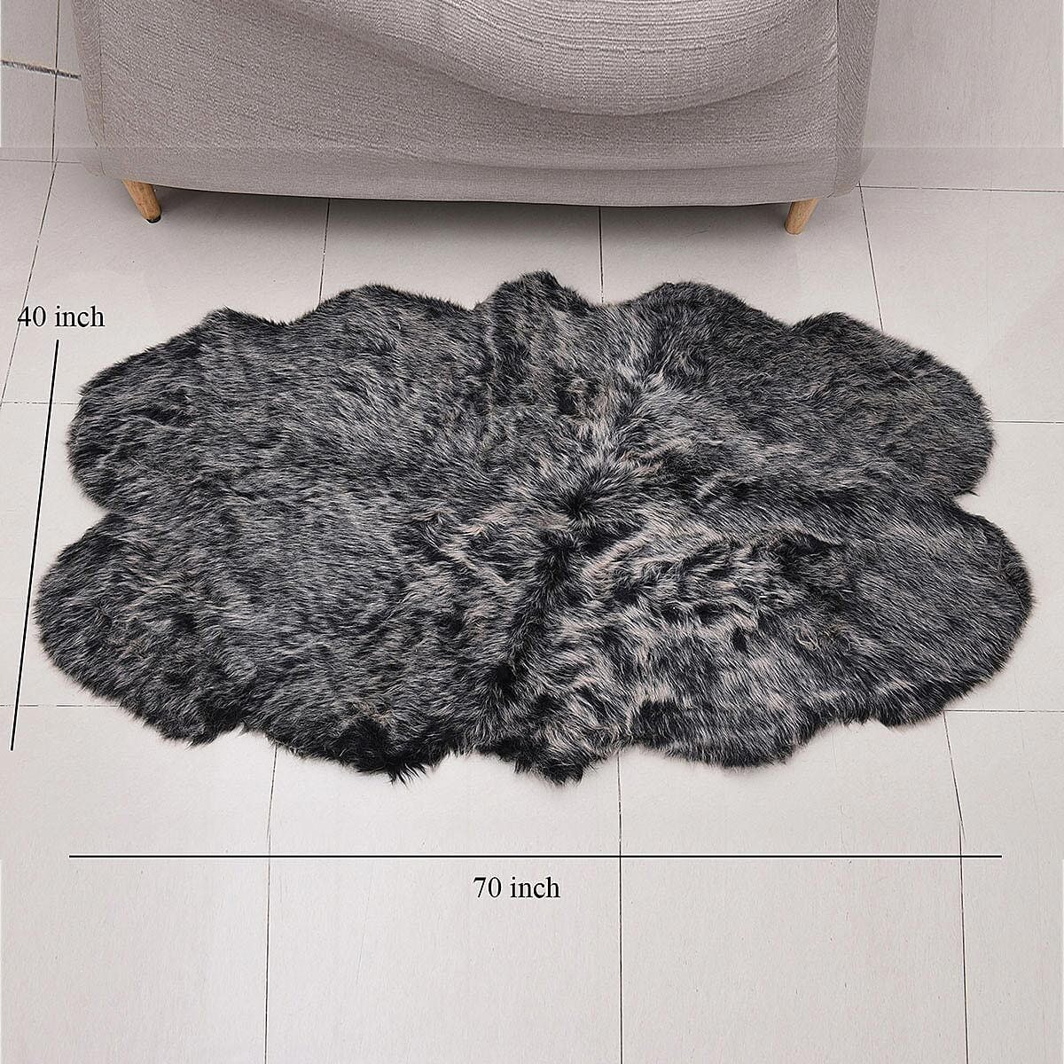 Homesmart Black and White Tip Faux Fur Rug (70x40, Acrylic)