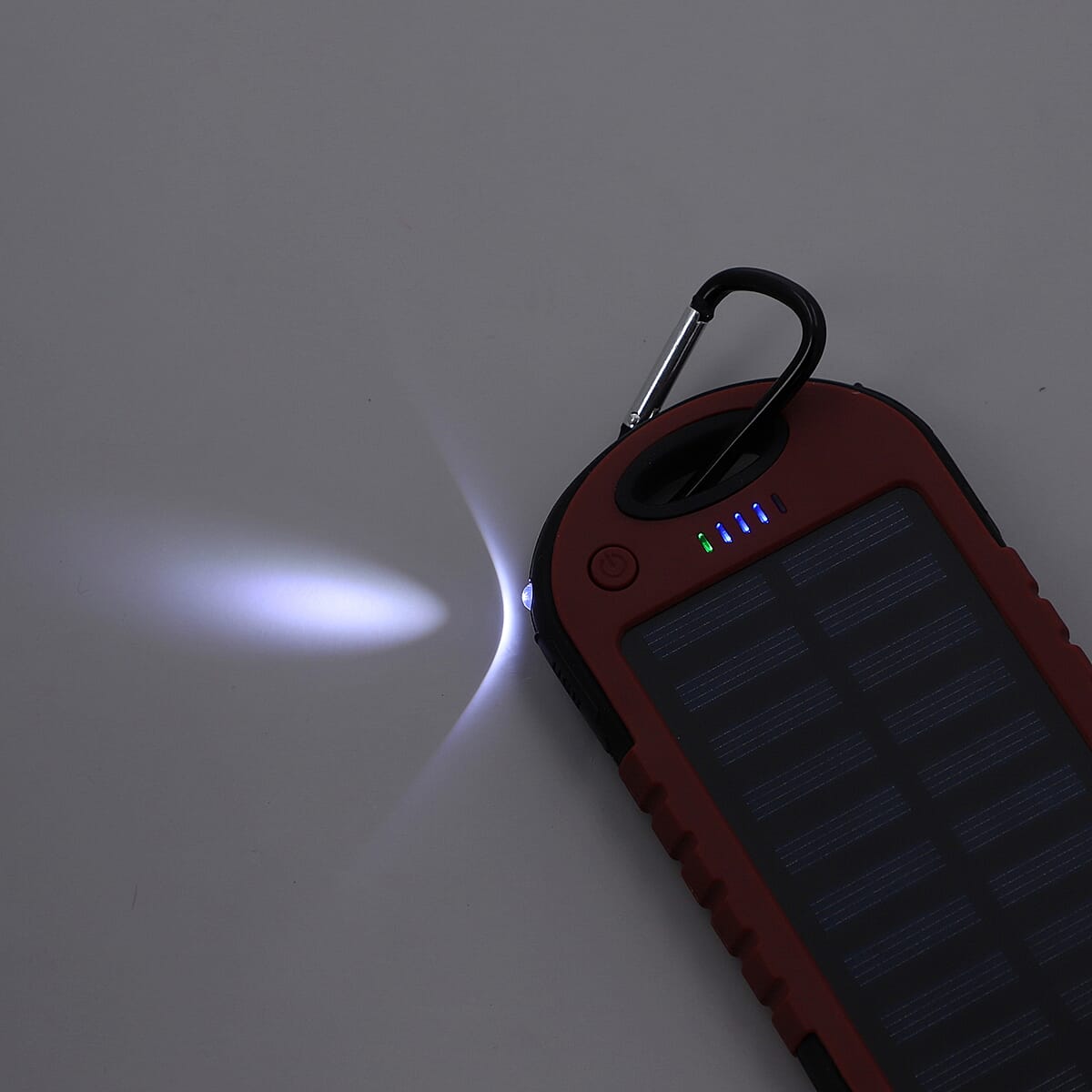 Homesmart Burgundy Carabiner Solar 5000 mAh Battery Charger with USB & Emergency LED Torch image number 7