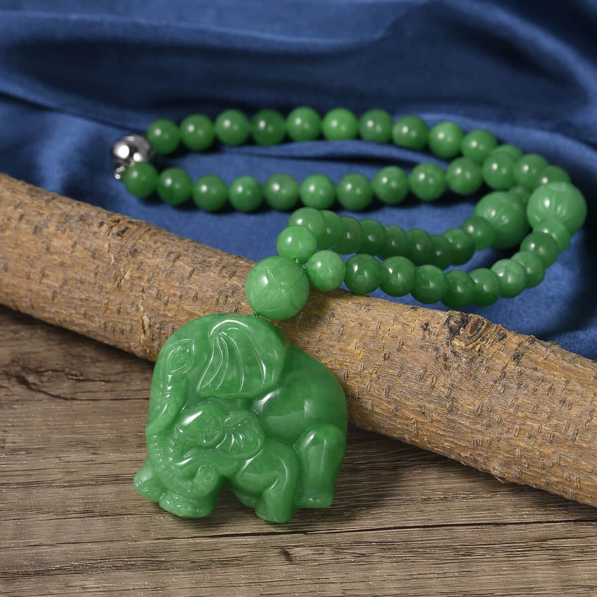 Green Jade (D) Elephant Carved Pendant with Beaded Necklace 18 Inches in Sterling Silver 901.00 ctw image number 1