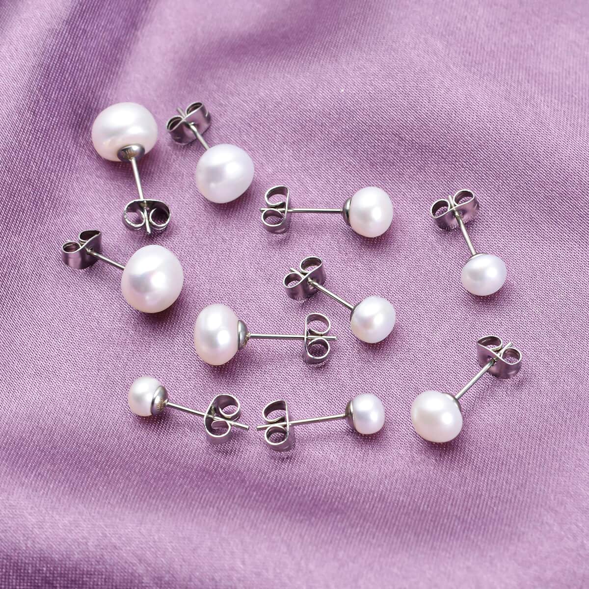 Set of 5 Freshwater White Pearl Stud Earrings in Stainless Steel image number 1